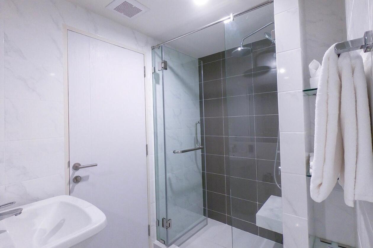 Niche Mono Sukhumvit 50 By Ariva Hotel Bangkok Ngoại thất bức ảnh